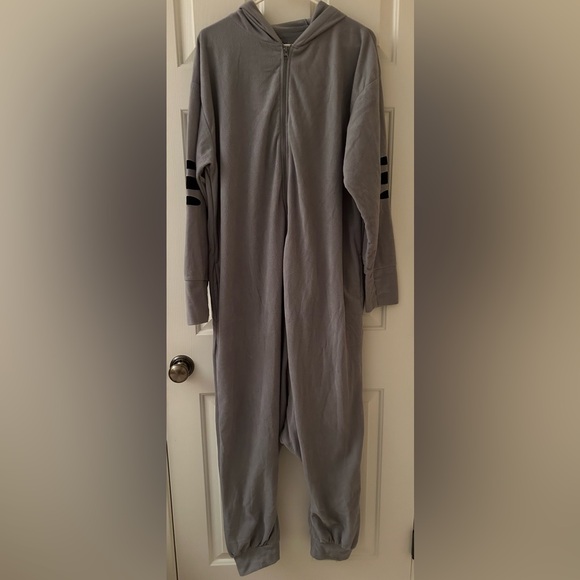 Great Condition Big Bang Theory Cat/Kitty Kigurumi Pajamas/Onesie (One Size) - Picture 2 of 10